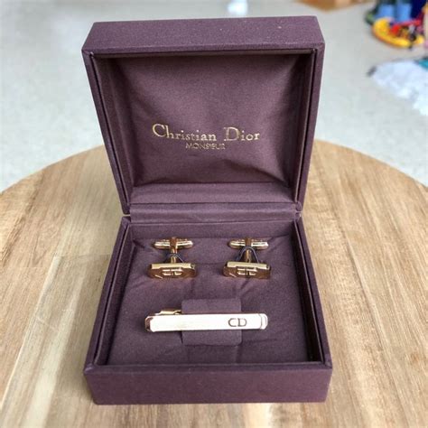 christian dior monsieur cufflinks|Dior cufflink tie.